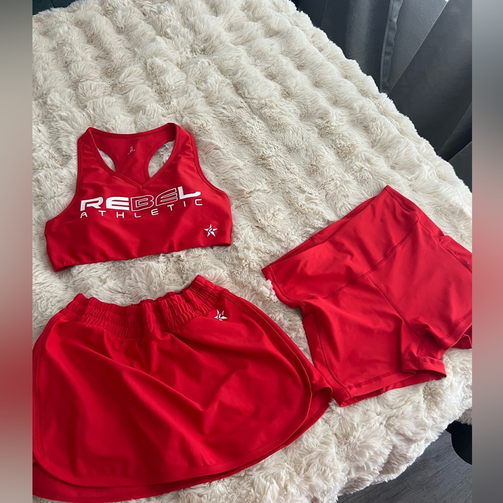 Rebel Red Athletic Wear, Size Medium